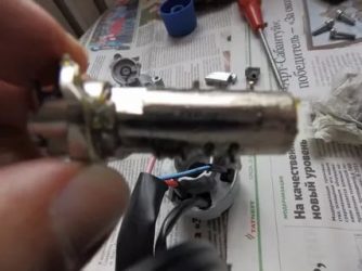 Чем смазать личинку замка зажигания автомобиля?