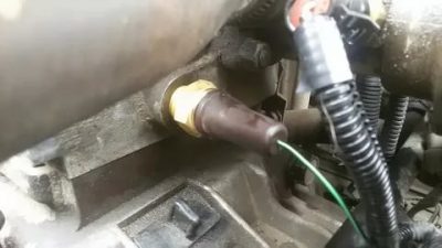 Как поменять датчик температуры на приоре?