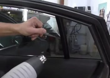 Как снять старую тонировку с автомобиля?