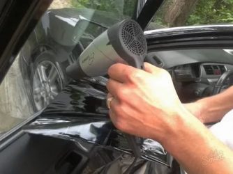 Как снять старую тонировку с автомобиля?