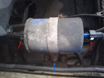 Как снять топливный фильтр на УАЗ патриот?
