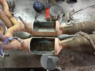 Нужен ли пламегаситель при удалении катализатора?