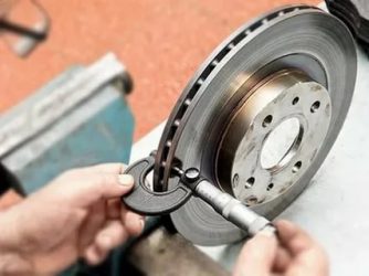При каком износе нужно менять тормозные диски?