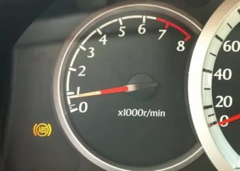 Загорелся абс на шевроле лачетти что делать?