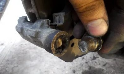 Закисли направляющие суппорта что делать?