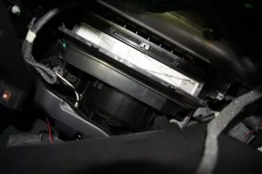 Замена салонного фильтра опель астра j
